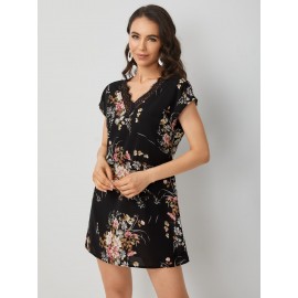 Floral Print Lace Trim Batwing Sleeve Tunic Dress